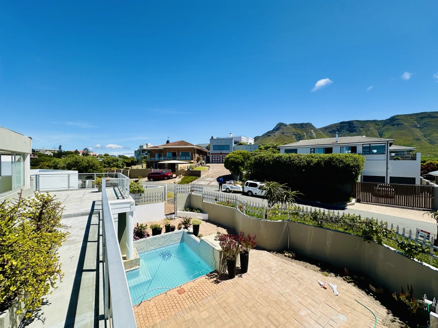 4 Bedroom Property for Sale in Vermont Western Cape